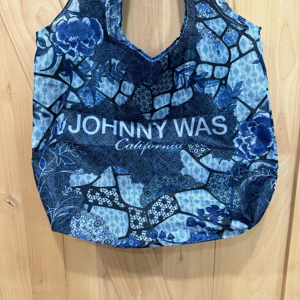 Johnny Was Reusable Nylon Shopping Tote Blue Floral Patchwork - Picture 6 of 13